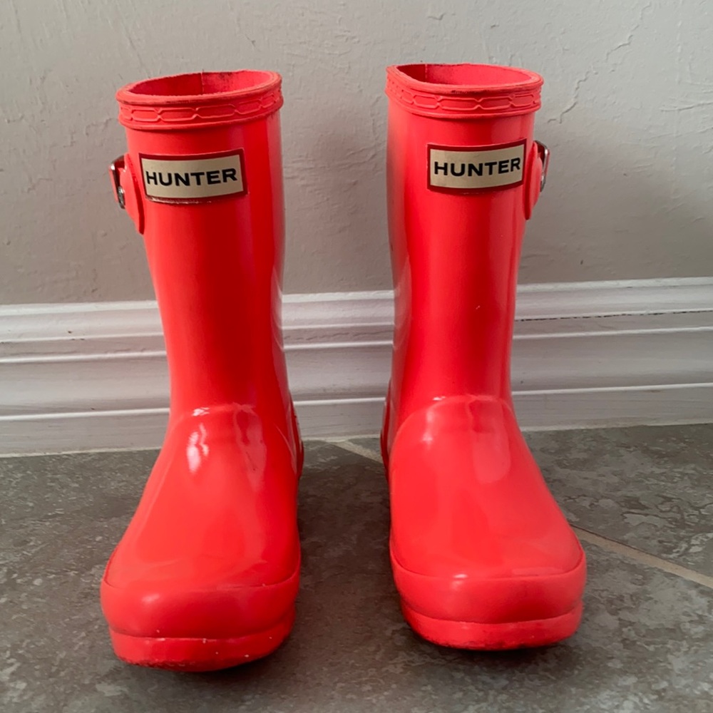 Girls Hunter boots!